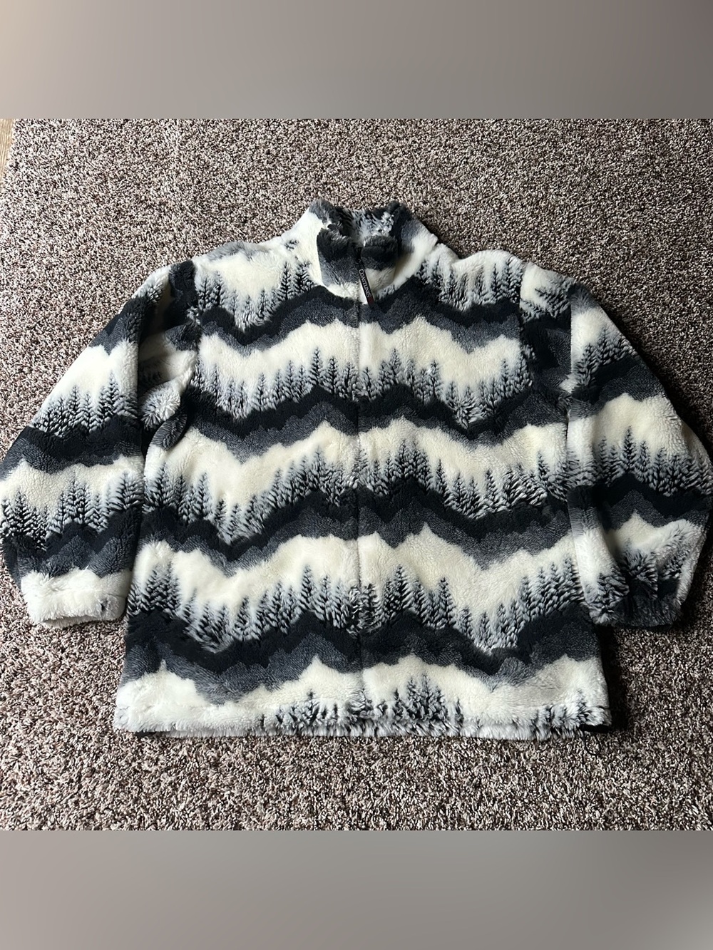 Coastlines Fleece Jacket Womens M White Gray Sherpa Forest Fuzy Warm Winter VTG